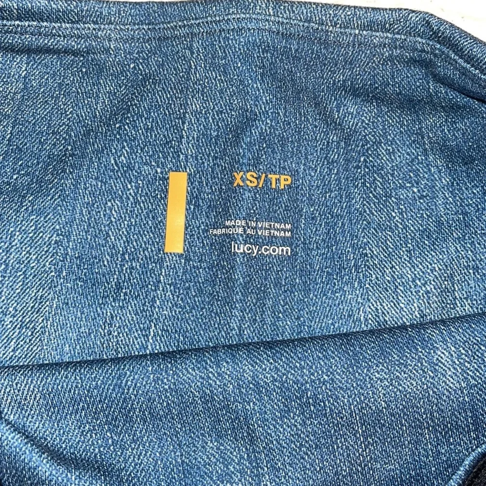 Lucy faux faded blue denim cropped leggings - Picture 5 of 5